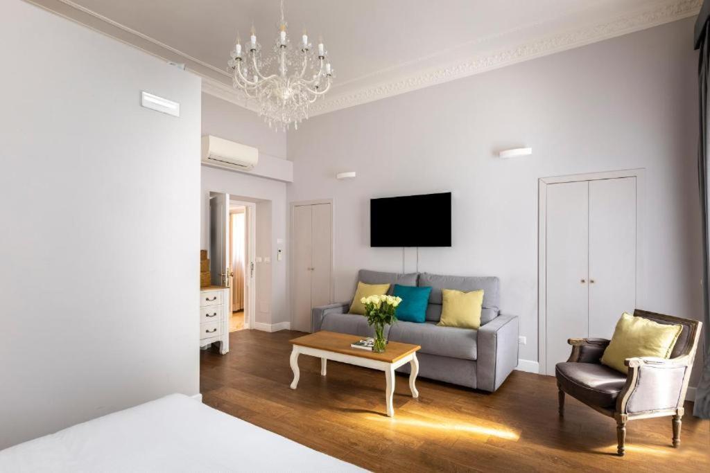 Spagna Art & Suites - Ca Domus Collection Рим Экстерьер фото